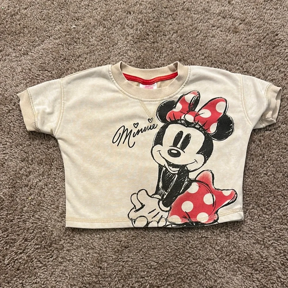 Disney Minnie Mouse Toddler Girl 18M Short Set | Excellent Condition - Picture 3 of 9